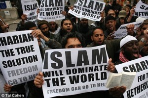 Islamists Protesting