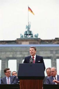 reagan brandenburg gate berlin